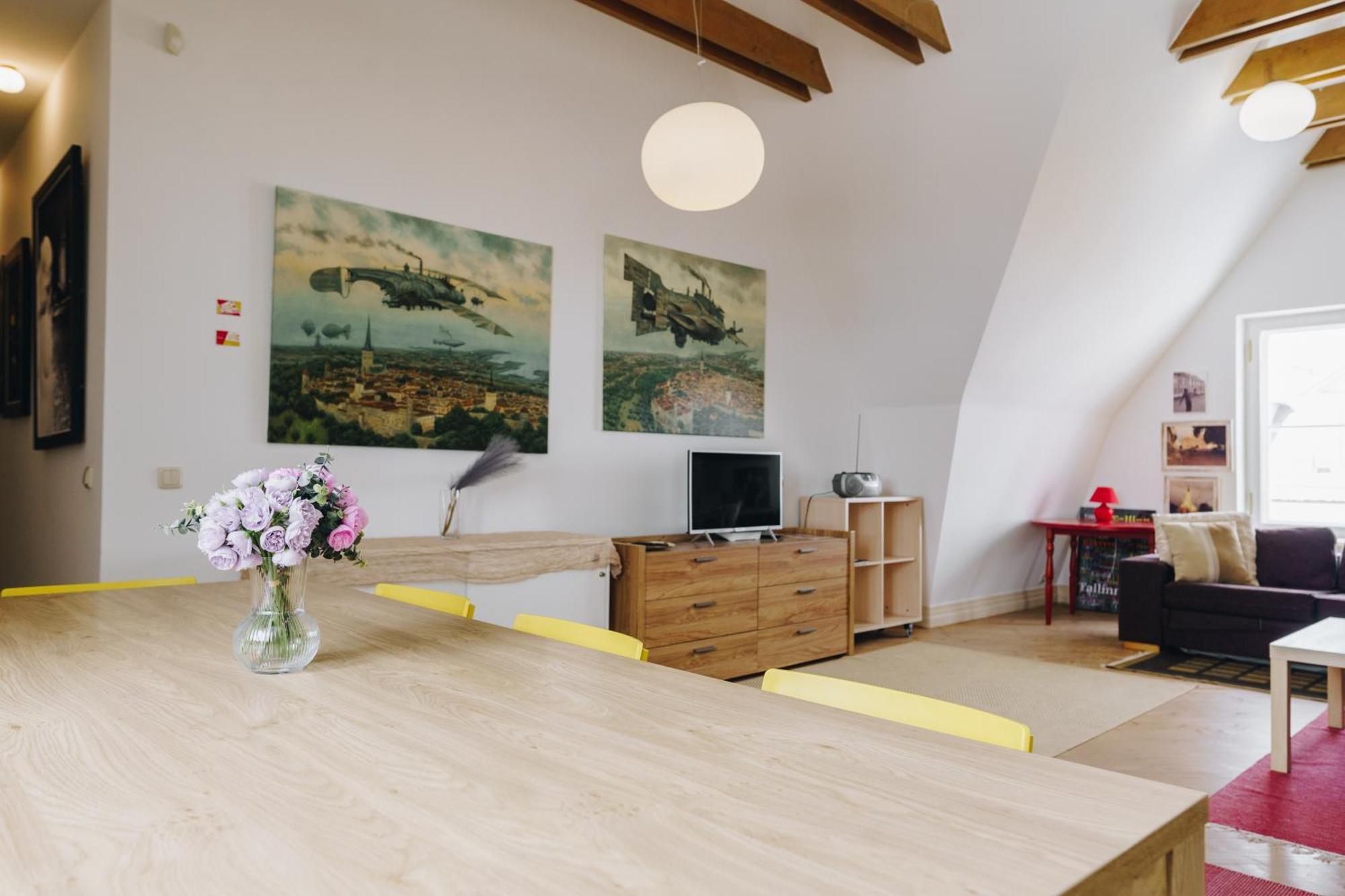 Dream - Art Gallery Family With 2 Bathrooms